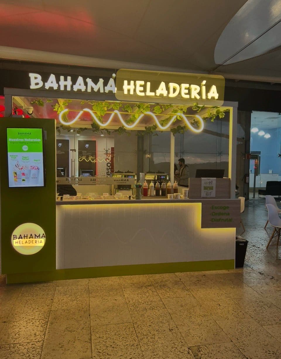 Traspaso de Bahama Heladería en Operación – La Cúspide Sky Mall