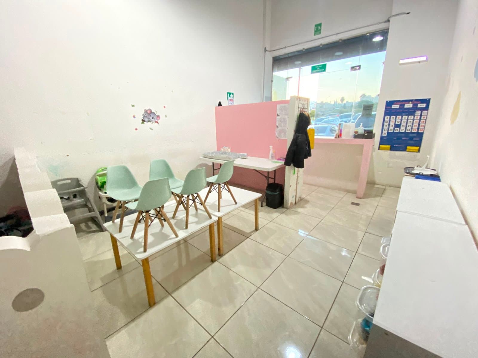 Oportunidad de Traspaso: Espacio Comercial Acondicionado de 70 m² en Querétaro