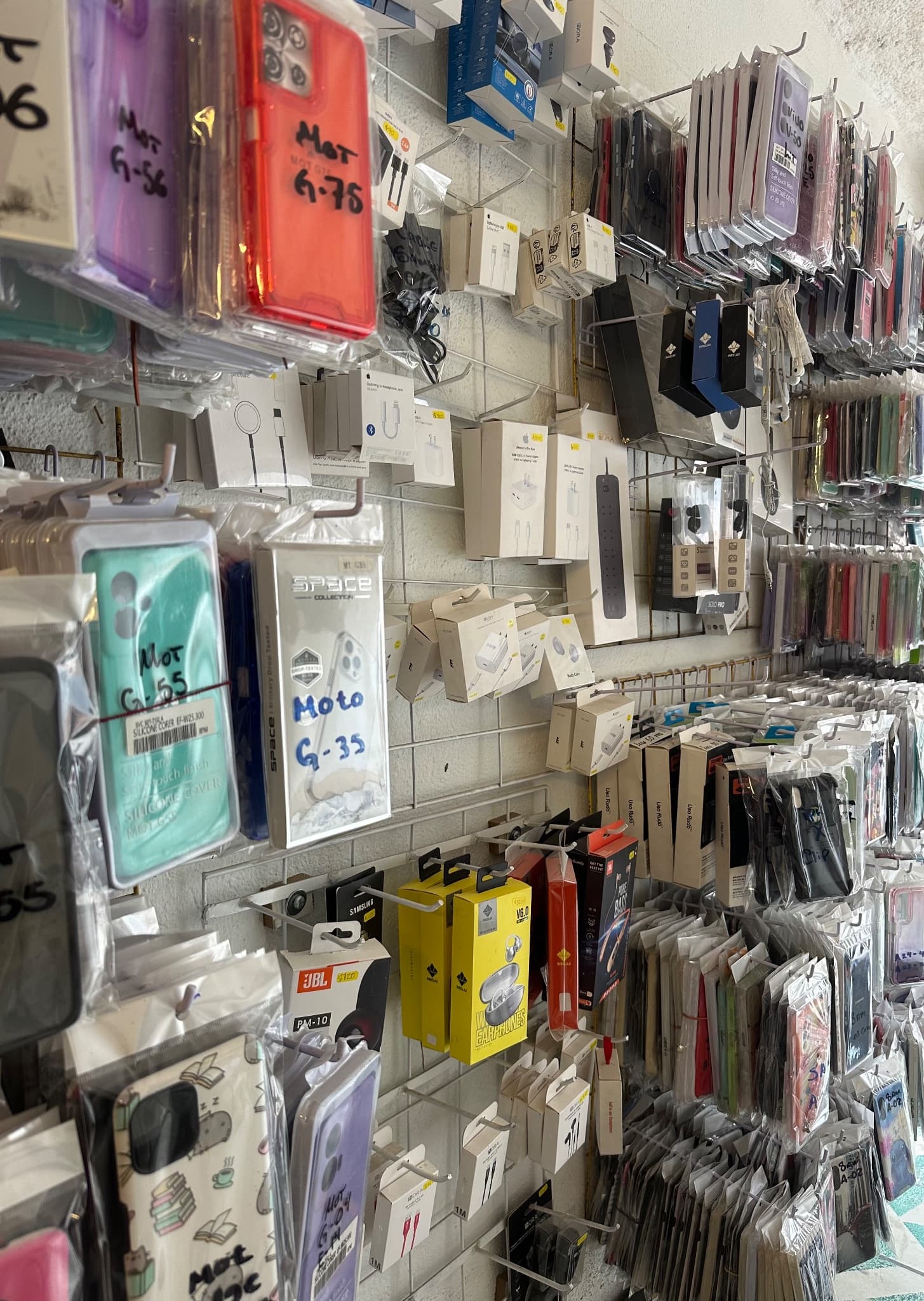 Oportunidad de Negocio – Todo Tipo de Accesorios Para Celulares y Más - Imagen 1
