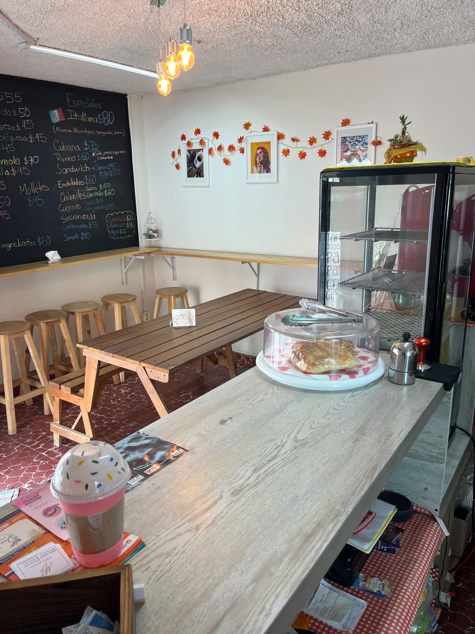 Traspaso Cafetería y Torteria en Funcionamiento - Imagen 1
