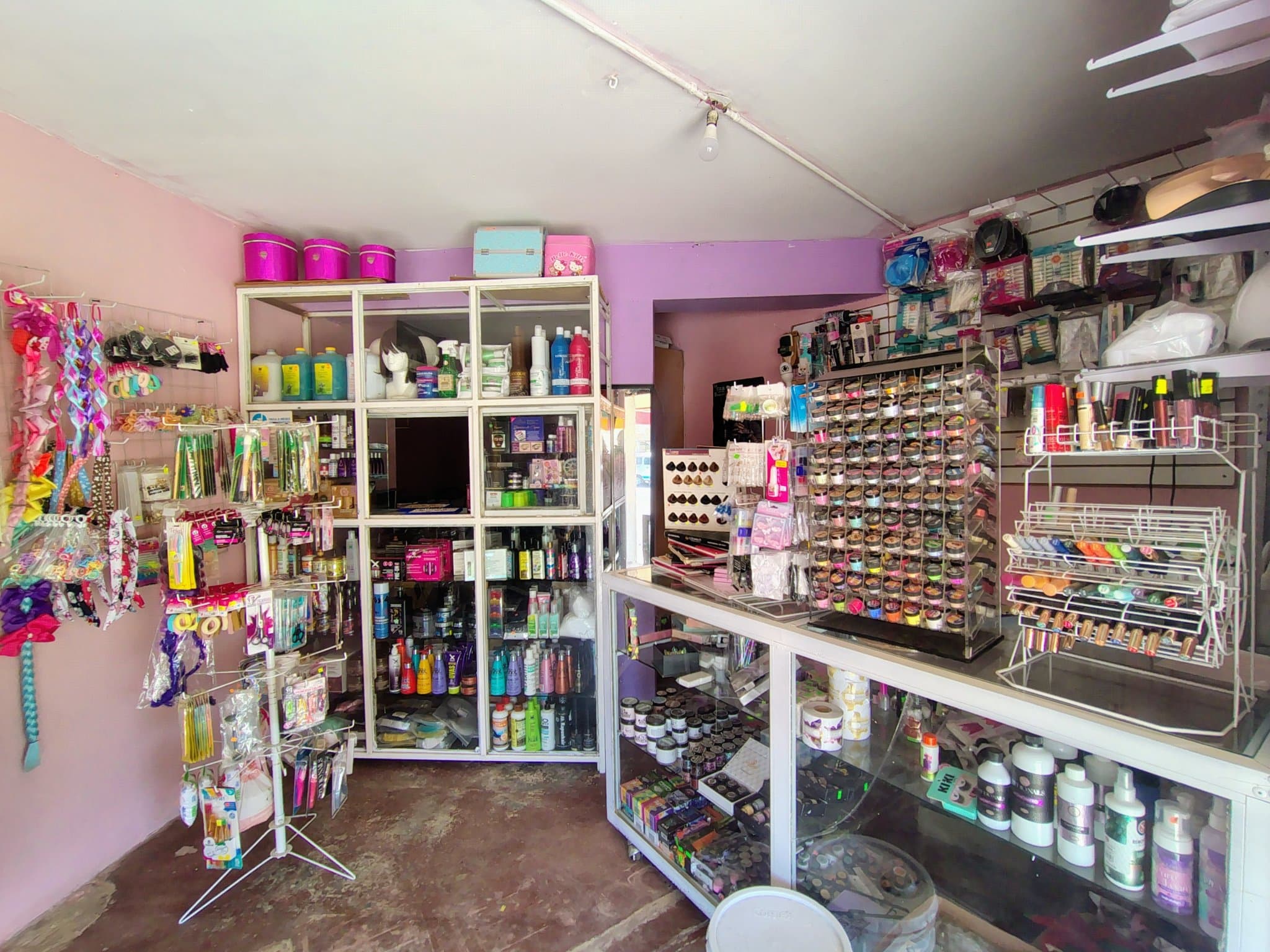 Traspaso Negocio de Productos de Belleza - Imagen 1
