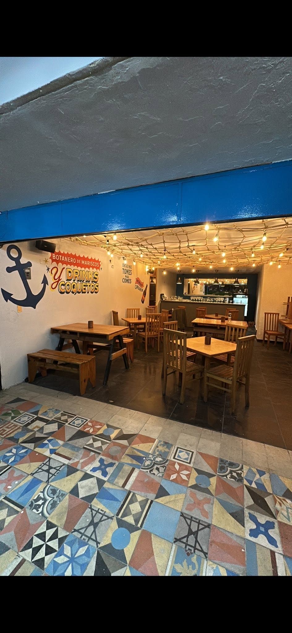 Traspaso de Restaurante-Bar Listo para Operar en la Zona más Codiciada de Guadalajara - Imagen 1