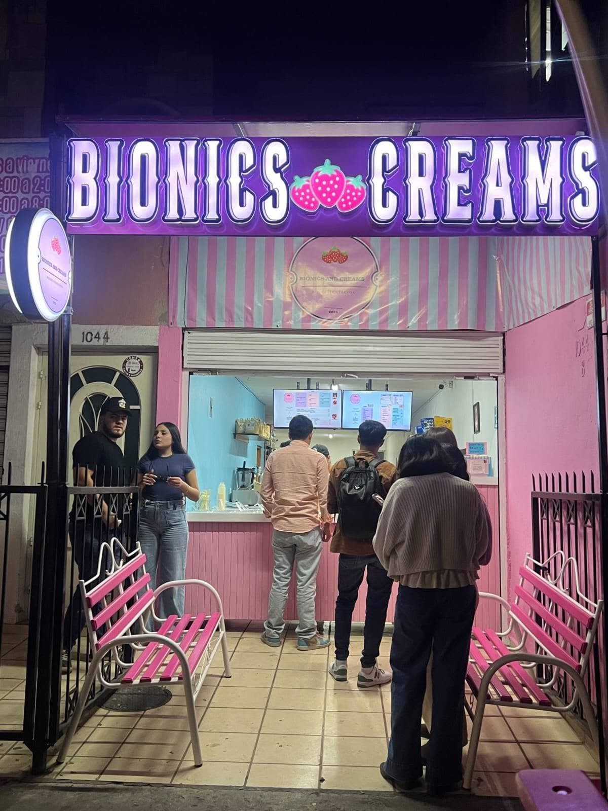 Se Traspasa Negocio de Bionics and Creams