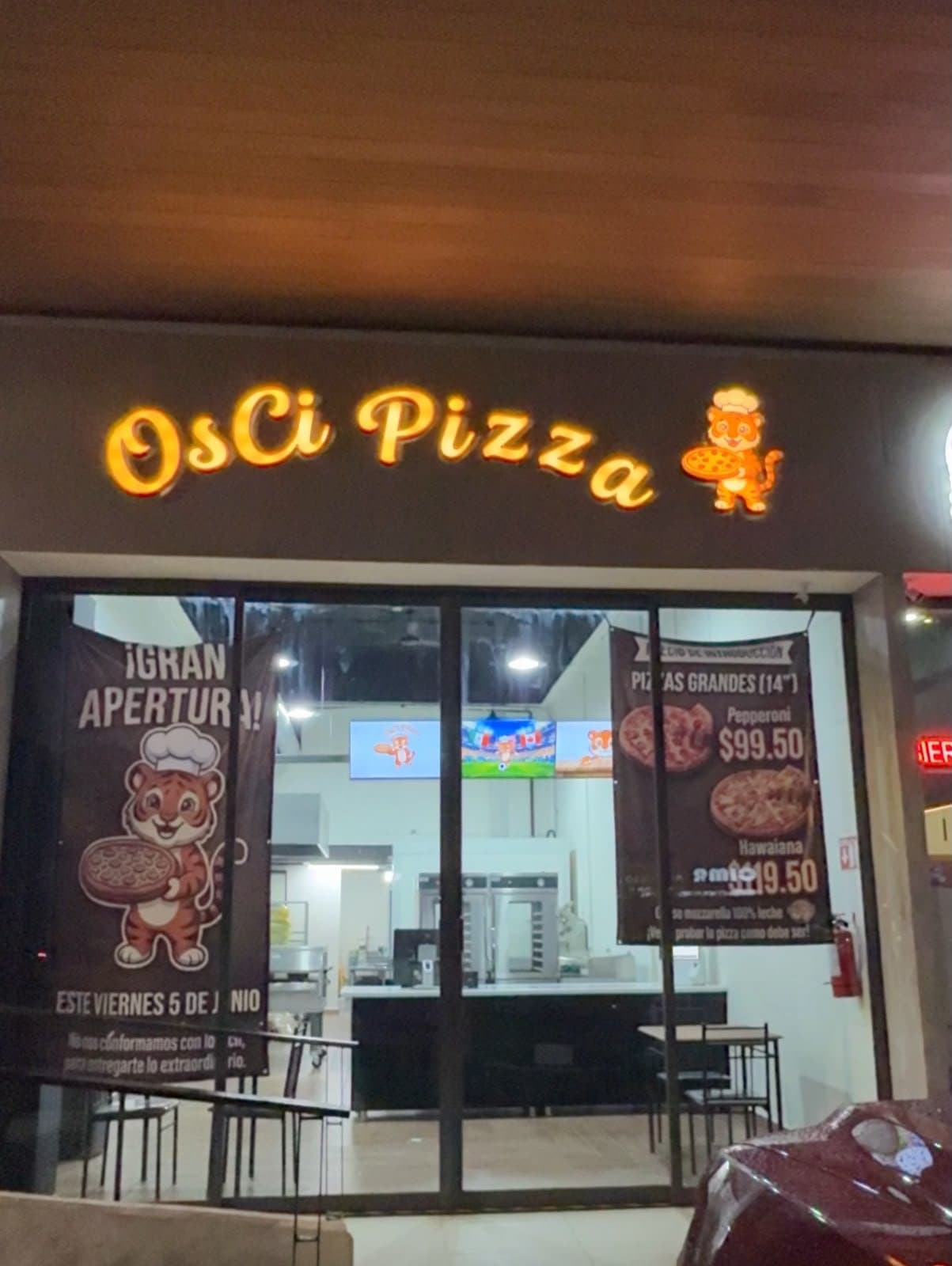 Pizzería con Equipo de Cadena Comercial - Imagen 1