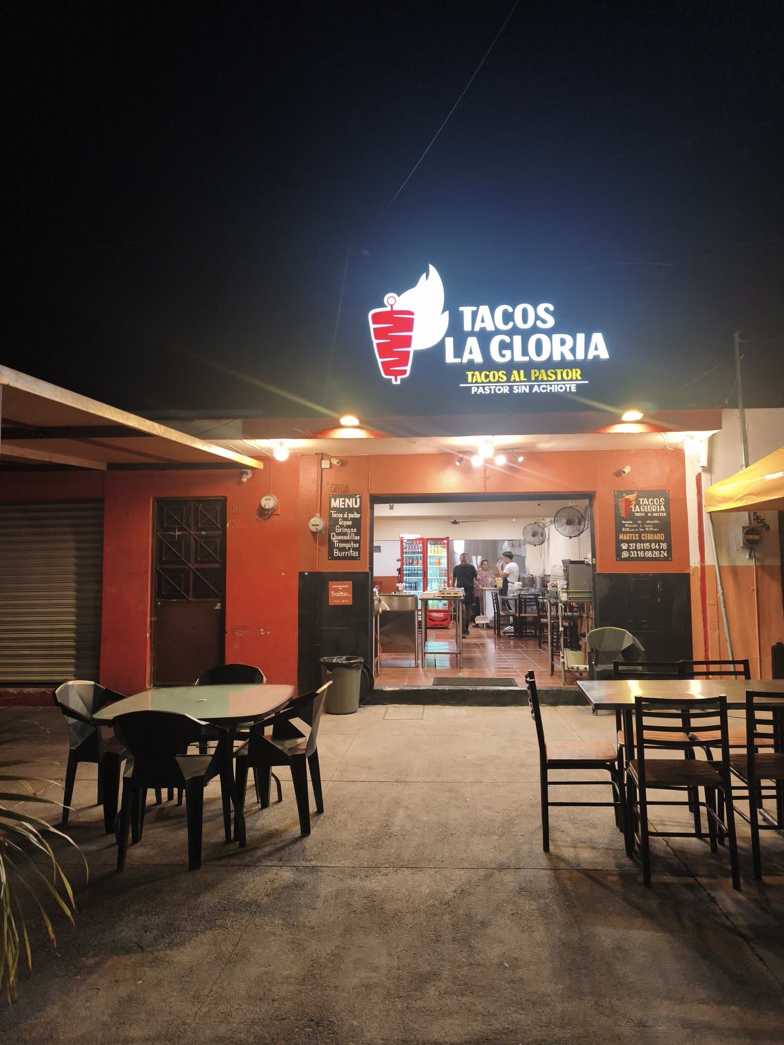 Traspaso de Restaurante Equipado en Chapala - Imagen 1